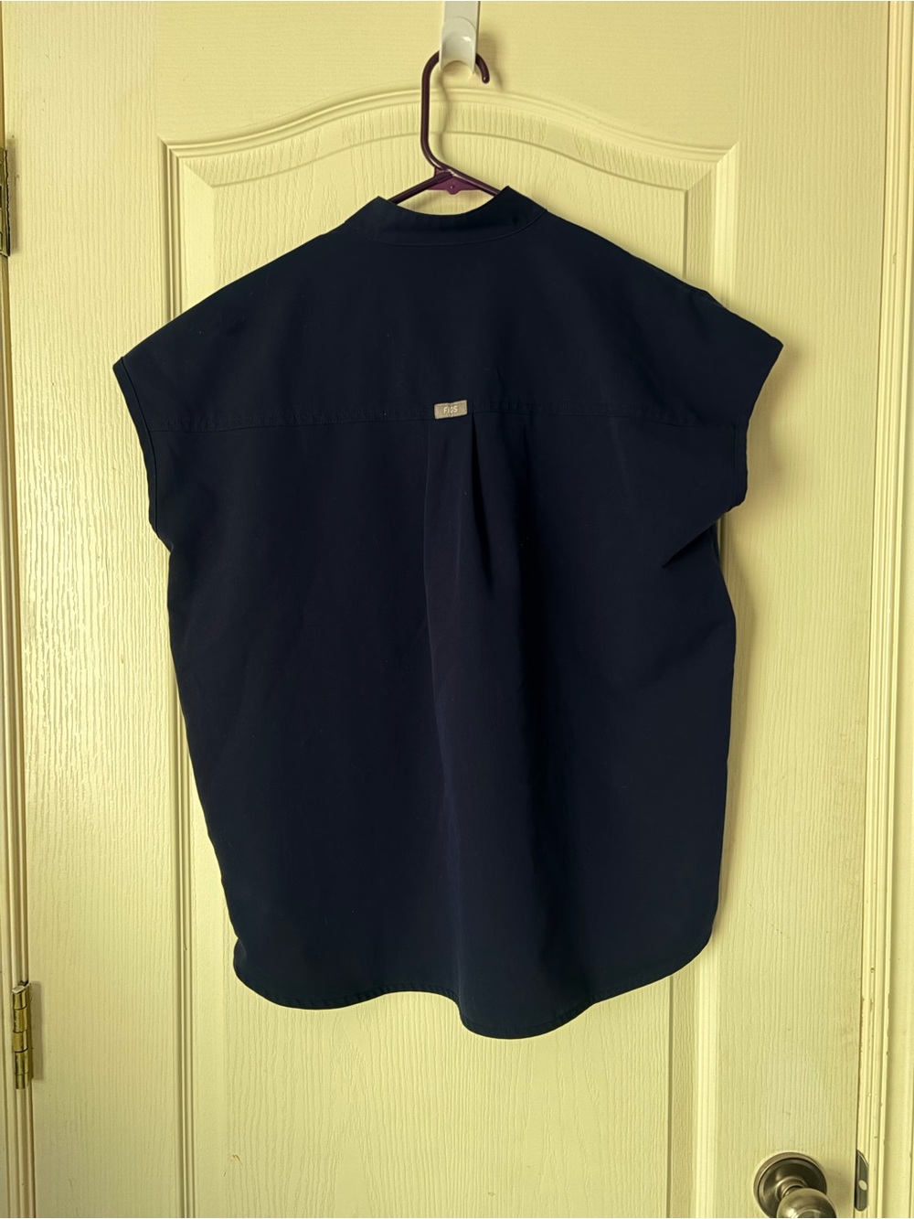 Figs Navy Technical Collection Short Sleeve and Pants Scrub Set, XS - Picture 5 of 11
